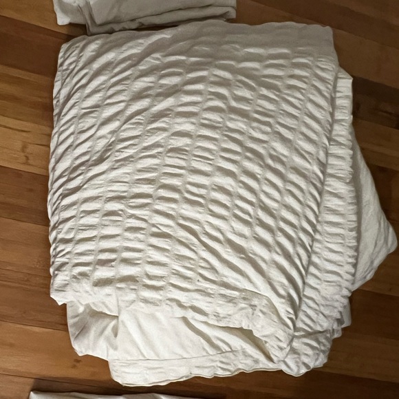 QUEEN COMFORTER SET - Picture 1 of 3